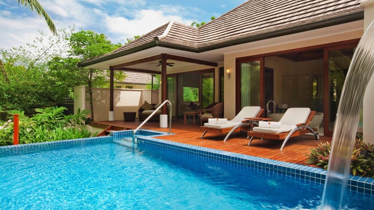 Hilton Labriz Silhouette 2026